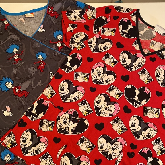 Sold!!!! Poshmark won’t let me delete 🤷🏻‍♀️ - Picture 2 of 9